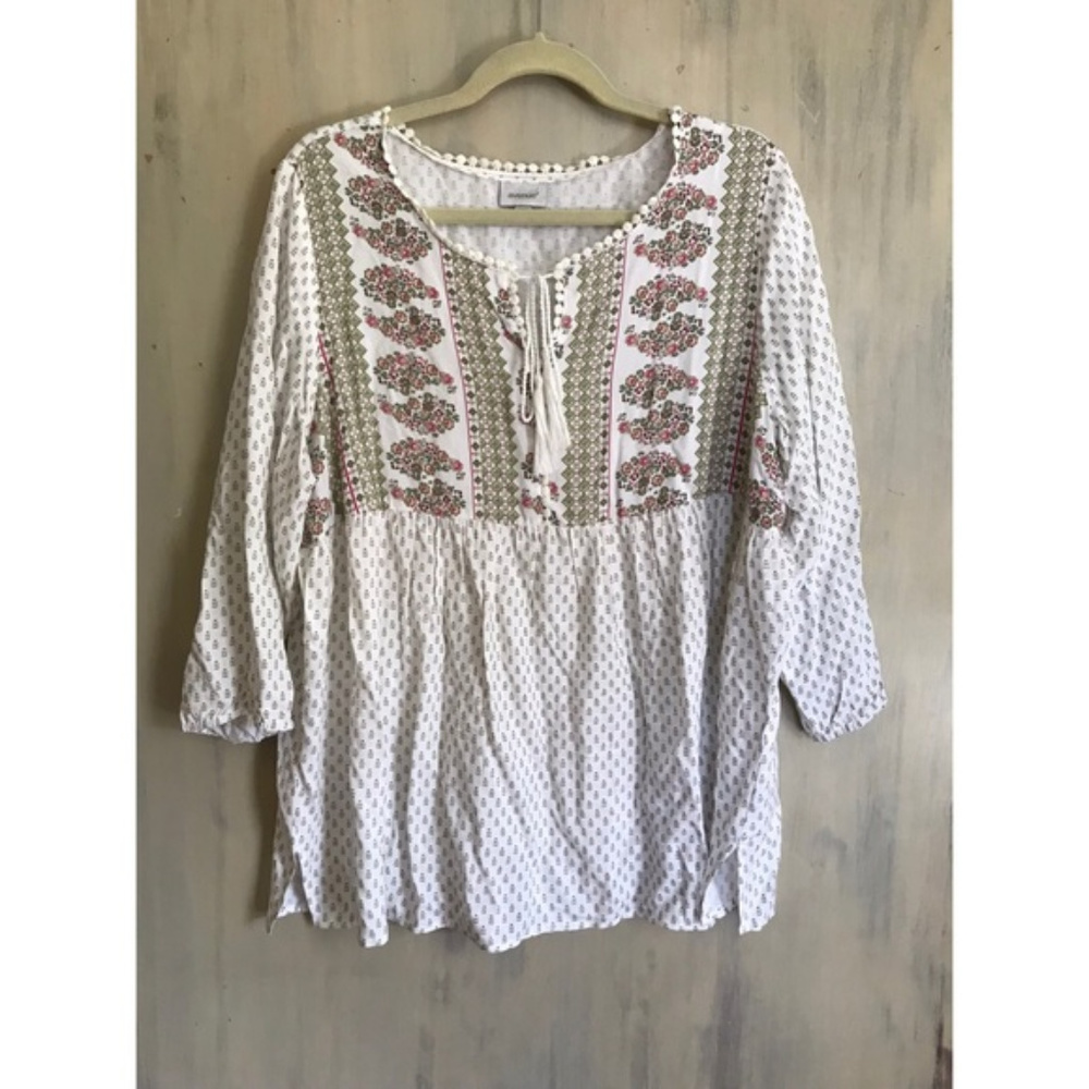 Avenue Women’s Plus Blouse